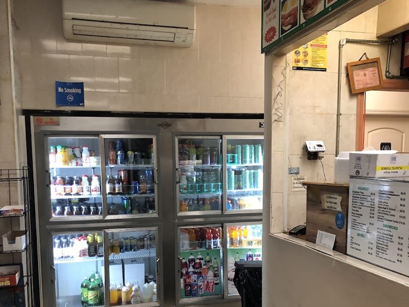Alnoor Halal Deli interior